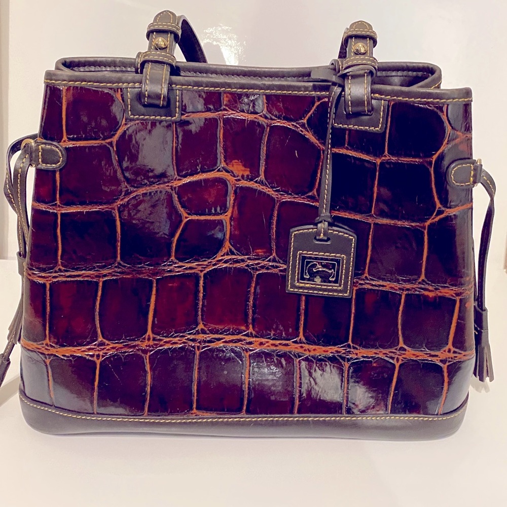 Dooney & Bourke Tote Purse